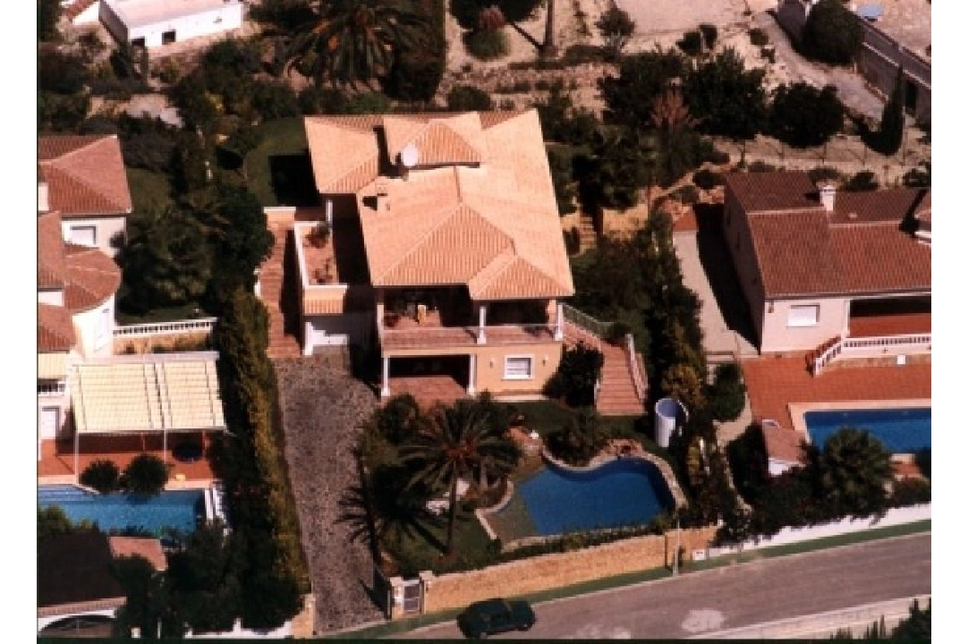 villa en Moraira(Club Moraira) en venta, superficie 220 m², ano de construccion 2000, + calefaccion suelo, aire acondicionado, parcela 800 m², 4 dormitorios, 3 banos, piscina, ref.: BI-MT.H-523-34