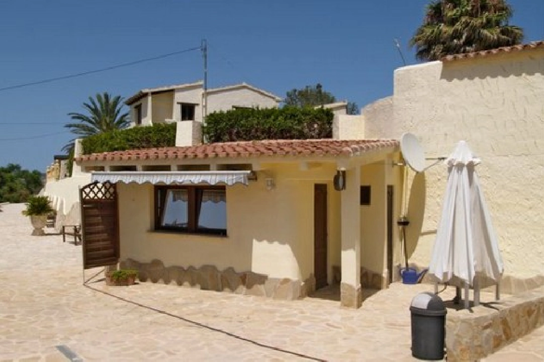 villa en Benimarco en venta, superficie 250 m², parcela 6850 m², 8 dormitorios, 6 banos, piscina, ref.: SV-2537-3