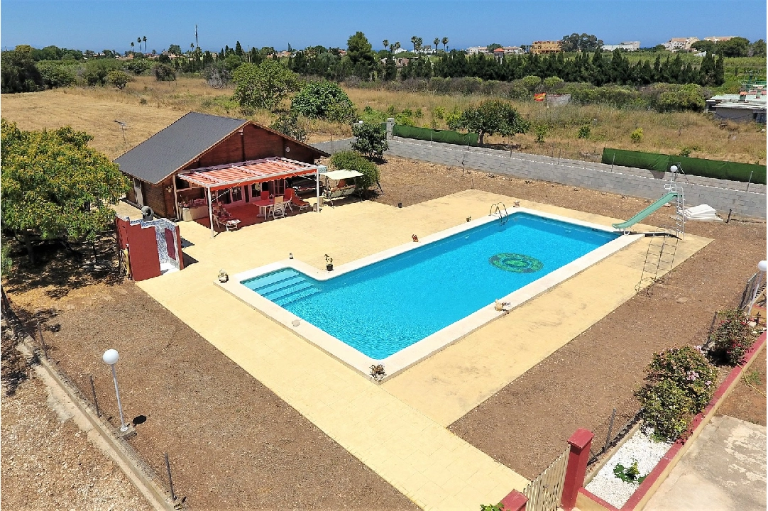 villa en Els Poblets en venta, superficie 232 m², ano de construccion 1998, + KLIMA, aire acondicionado, parcela 11310 m², 4 dormitorios, 2 banos, piscina, ref.: GC-3119-25