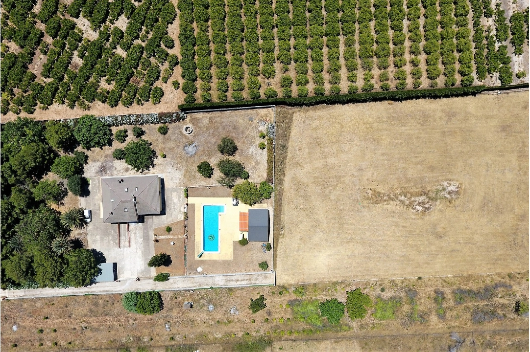 villa en Els Poblets en venta, superficie 232 m², ano de construccion 1998, + KLIMA, aire acondicionado, parcela 11310 m², 4 dormitorios, 2 banos, piscina, ref.: GC-3119-40