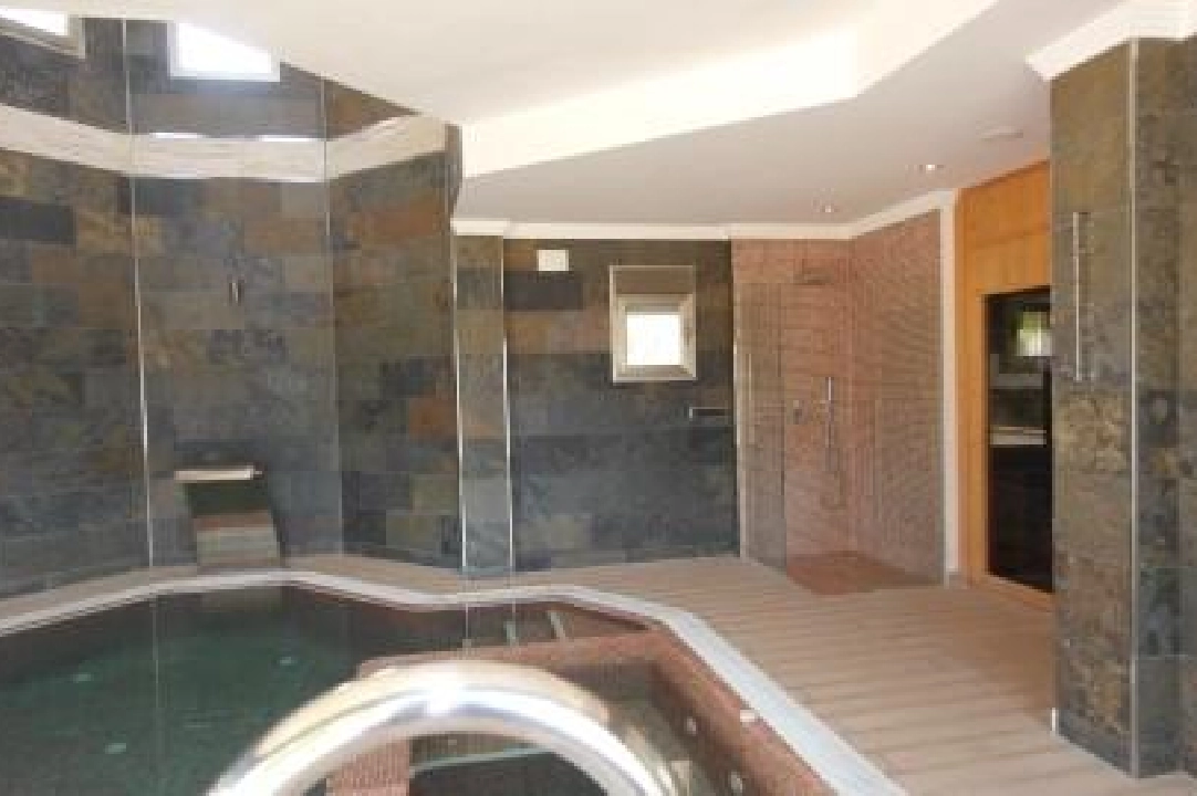 villa en Benissa en venta, superficie 585 m², parcela 1843 m², 4 dormitorios, 5 banos, piscina, ref.: COB-2005-32
