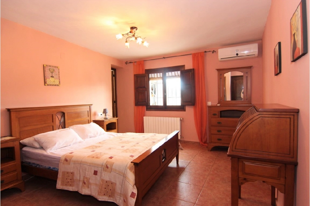 villa en Javea(Valls) en venta, superficie 361 m², aire acondicionado, parcela 1561 m², 5 dormitorios, 3 banos, ref.: BP-4004JAV-20