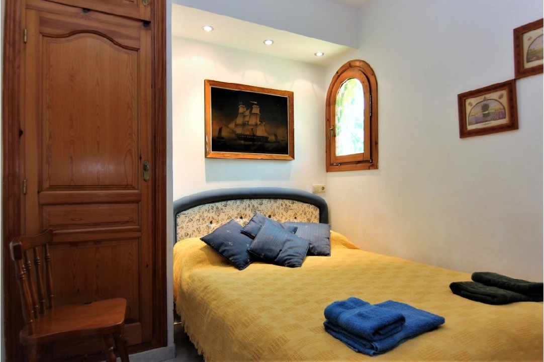 villa en Benissa(Fanadix) en venta, superficie 392 m², aire acondicionado, parcela 2095 m², 8 dormitorios, 6 banos, ref.: BP-6197BEN-25