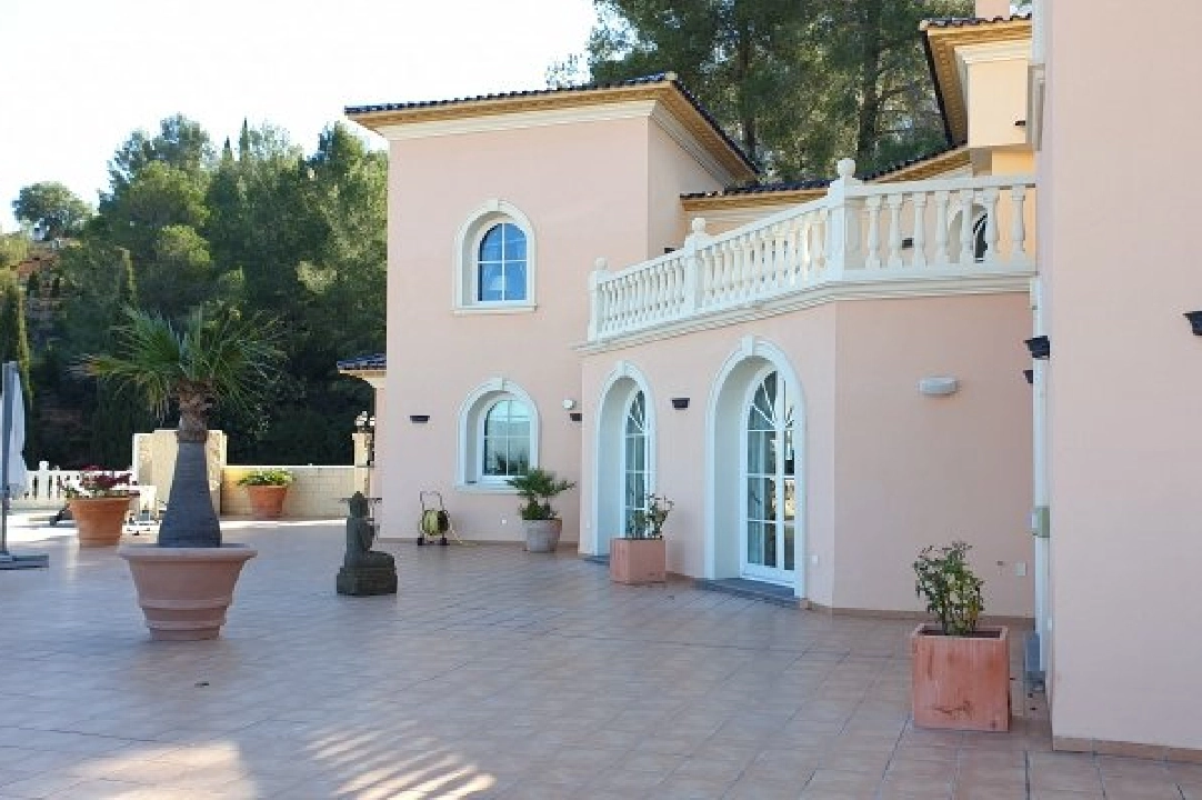 villa en Pedreguer en venta, superficie 332 m², aire acondicionado, parcela 1300 m², 5 dormitorios, 4 banos, piscina, ref.: BS-3974725-25
