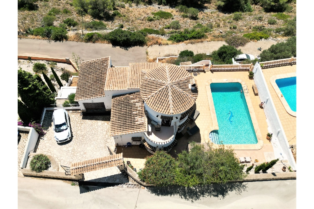 villa en Pedreguer en venta, superficie 170 m², ano de construccion 1995, estado neat, aire acondicionado, parcela 720 m², 4 dormitorios, 3 banos, piscina, ref.: GC-1222-41