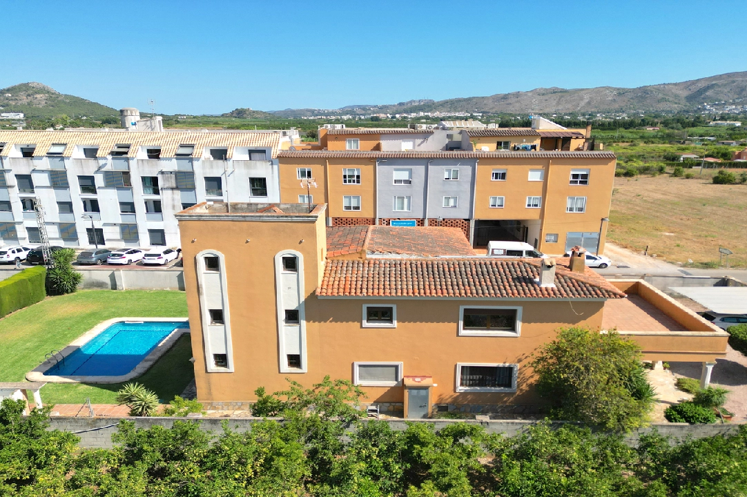 villa en Pamis en venta, superficie 320 m², + estufa, aire acondicionado, parcela 1800 m², 4 dormitorios, 1 banos, piscina, ref.: SB-2122-30