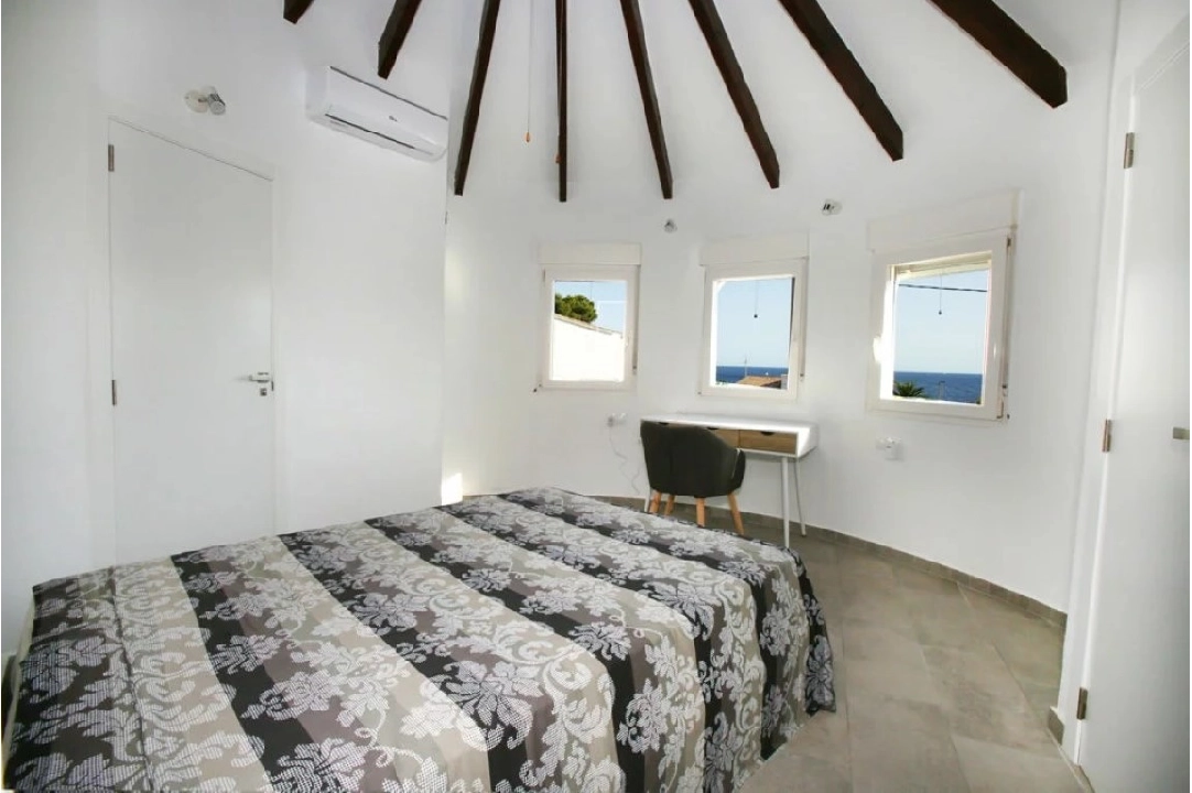 villa en Moraira(Benimeit) en venta, superficie 430 m², aire acondicionado, parcela 969 m², 4 dormitorios, 3 banos, ref.: BP-6367MOR-2