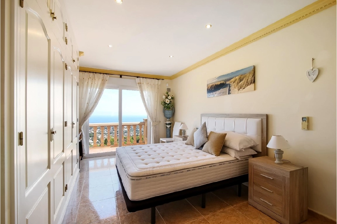 villa en Moraira(Benimeit) en venta, superficie 370 m², aire acondicionado, parcela 785 m², 4 dormitorios, 3 banos, ref.: BP-6376MOR-18