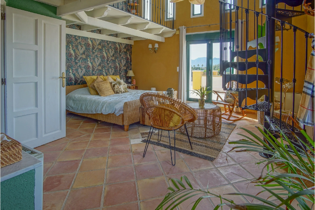 villa en Pedreguer(Benimaquia) en venta, superficie 471 m², aire acondicionado, parcela 8107 m², 6 dormitorios, 4 banos, ref.: BP-8066PED-4