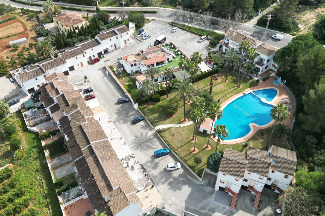 villa en Pedreguer(Monte Pedreguer) en venta, superficie 114 m², ano de construccion 2001, estado modernized, + estufa, parcela 72 m², 3 dormitorios, 1 banos, piscina, ref.: SB-1623-26