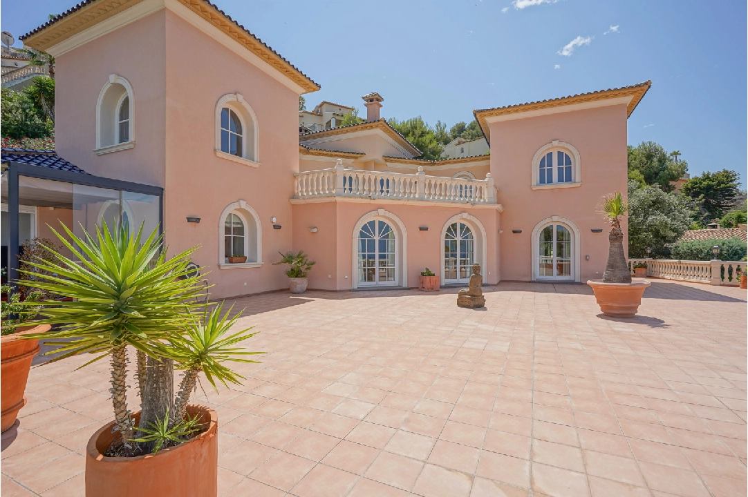 villa en Pedreguer(La Sella) en venta, superficie 392 m², aire acondicionado, parcela 1382 m², 5 dormitorios, 4 banos, ref.: BP-8100SEL-2