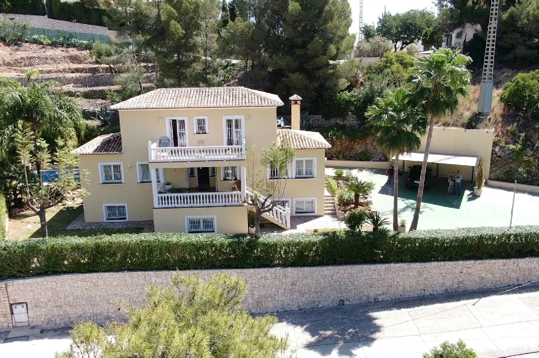 villa en Javea en venta, 5 dormitorios, 4 banos, piscina, ref.: BS-82838857-1