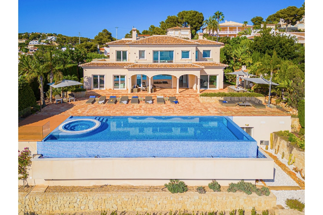 villa en Benissa(Cap Blanc) en venta, superficie 898 m², parcela 1960 m², 6 dormitorios, 6 banos, piscina, ref.: CA-H-1676-AMB-1