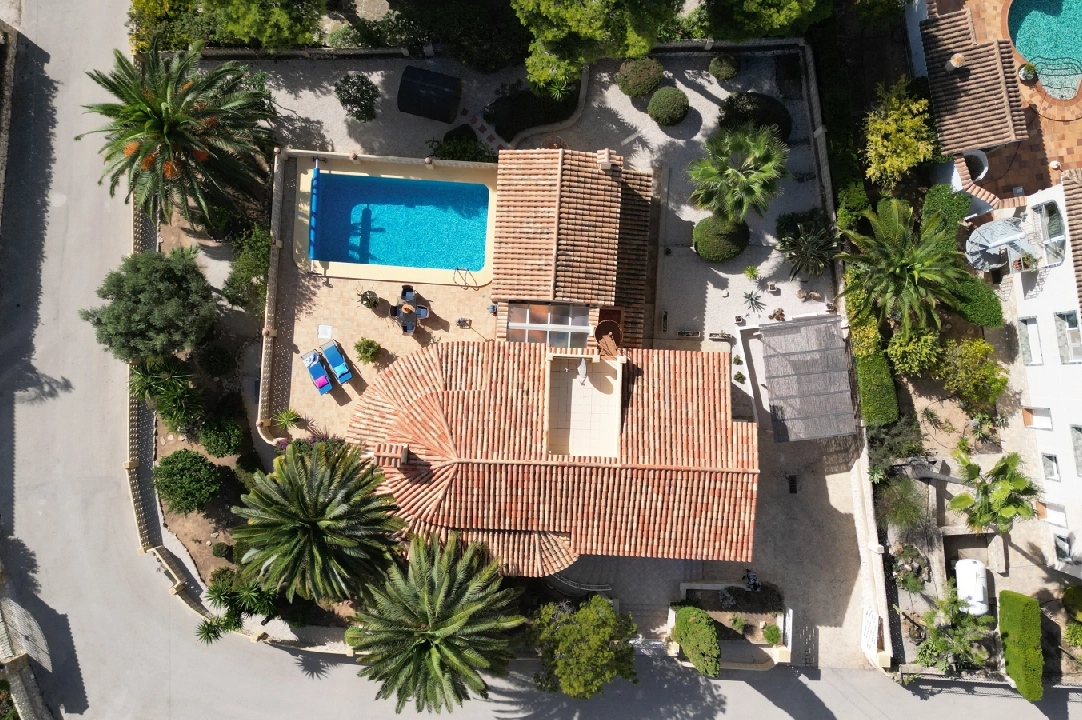 villa en Javea(Balcon al Mar) en venta, superficie 167 m², ano de construccion 1979, + estufa, aire acondicionado, parcela 903 m², 3 dormitorios, 2 banos, piscina, ref.: JS-2223-4