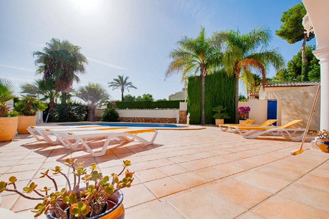 villa en Benissa(El Magraner) en venta, superficie 310 m², aire acondicionado, parcela 1000 m², 4 dormitorios, 3 banos, piscina, ref.: AM-11829DA-3700-43