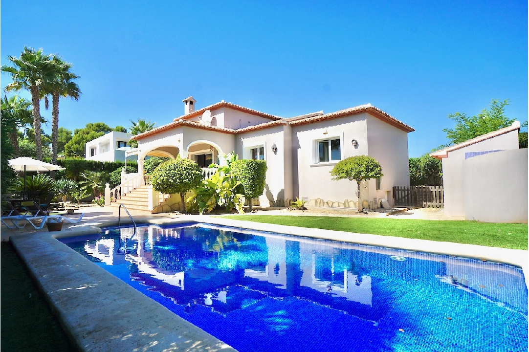 villa en Moraira(Camarrocha) en venta, superficie 140 m², aire acondicionado, parcela 807 m², 3 dormitorios, 2 banos, piscina, ref.: CA-H-1690-AMBEI-3