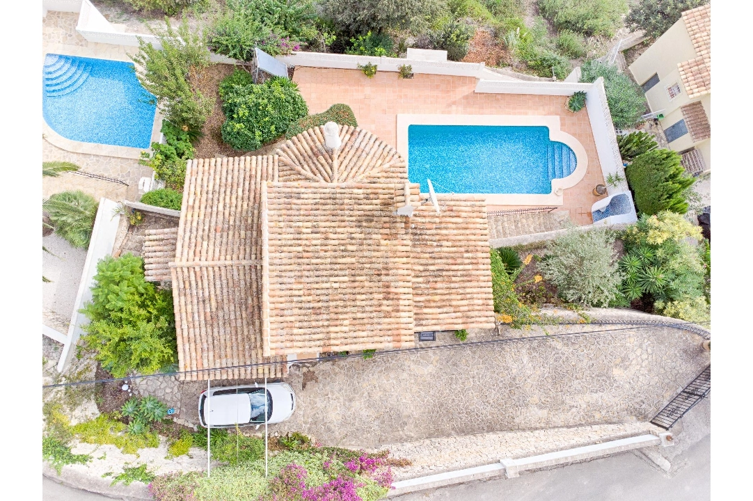 villa en Benissa en venta, superficie 168 m², parcela 820 m², 3 dormitorios, 2 banos, piscina, ref.: AM-12074DA-3700-12