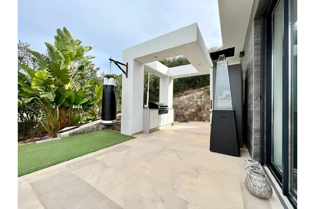 villa en Javea en venta, superficie 215 m², aire acondicionado, 5 dormitorios, 4 banos, piscina, ref.: BS-83555182-16