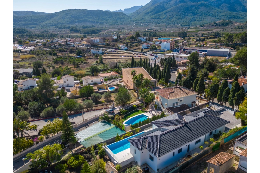 villa en Alcalali en venta, superficie 257 m², ano de construccion 2022, + calefaccion suelo, aire acondicionado, parcela 1000 m², 6 dormitorios, 4 banos, piscina, ref.: PV-141-01966P-2