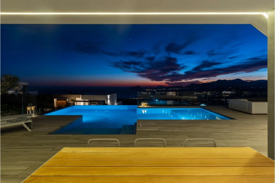 villa en Cumbre del Sol en venta, superficie 542 m², parcela 1168 m², 4 dormitorios, 6 banos, piscina, ref.: BS-84135249-7