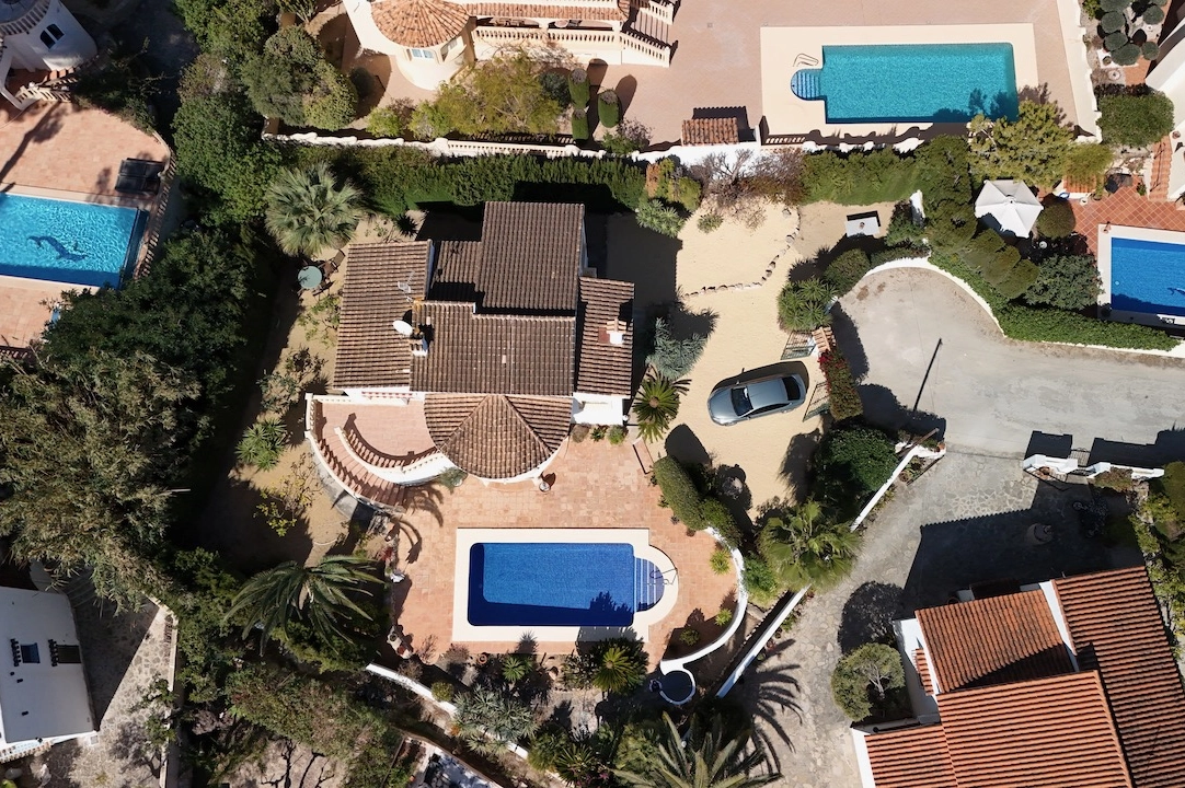 villa en Benissa(La Fustera) en venta, superficie 238 m², parcela 800 m², 2 dormitorios, 1 banos, piscina, ref.: CA-H-1744-AMB-37