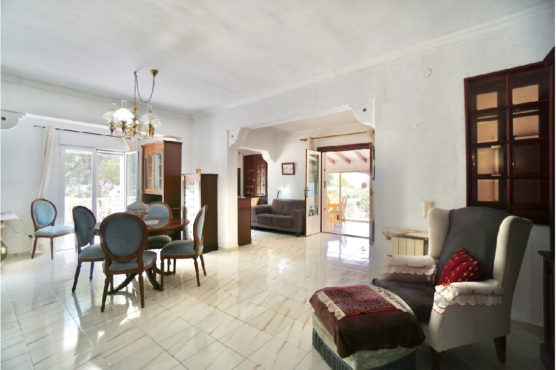 villa en Moraira(Moravit) en venta, superficie 232 m², parcela 701 m², 3 dormitorios, 2 banos, piscina, ref.: CA-H-1753-AMB-10
