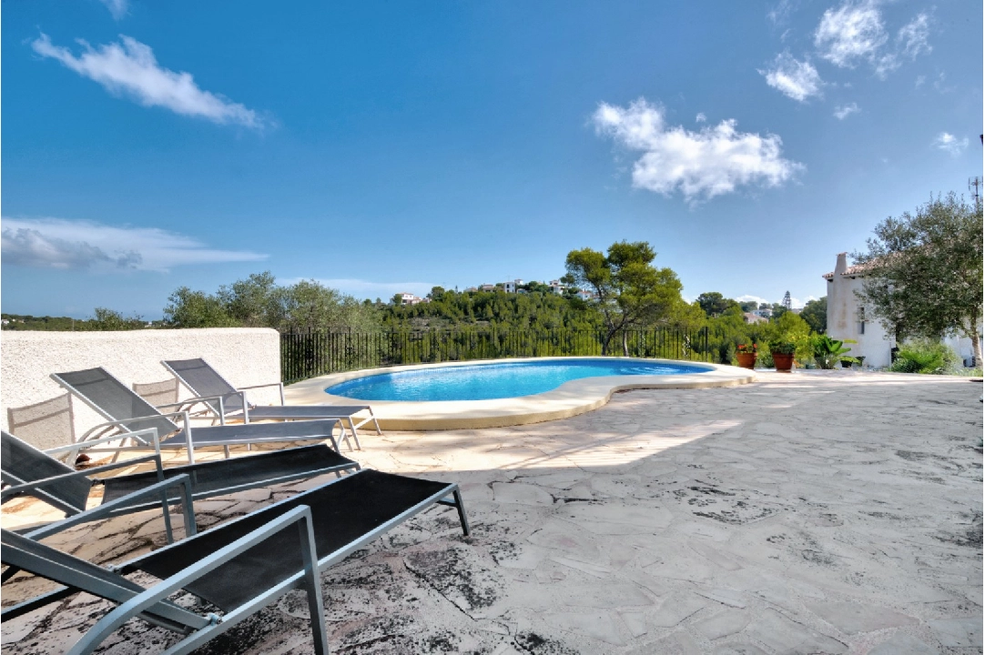 villa en Javea en venta, superficie 150 m², aire acondicionado, parcela 1000 m², 4 dormitorios, 2 banos, piscina, ref.: PR-PPS3125-38